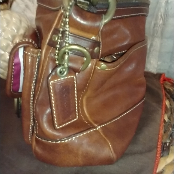 ~~COACH👜Bag & Wallet~~ - Picture 6 of 16